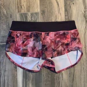 2.5in lululemon speeds